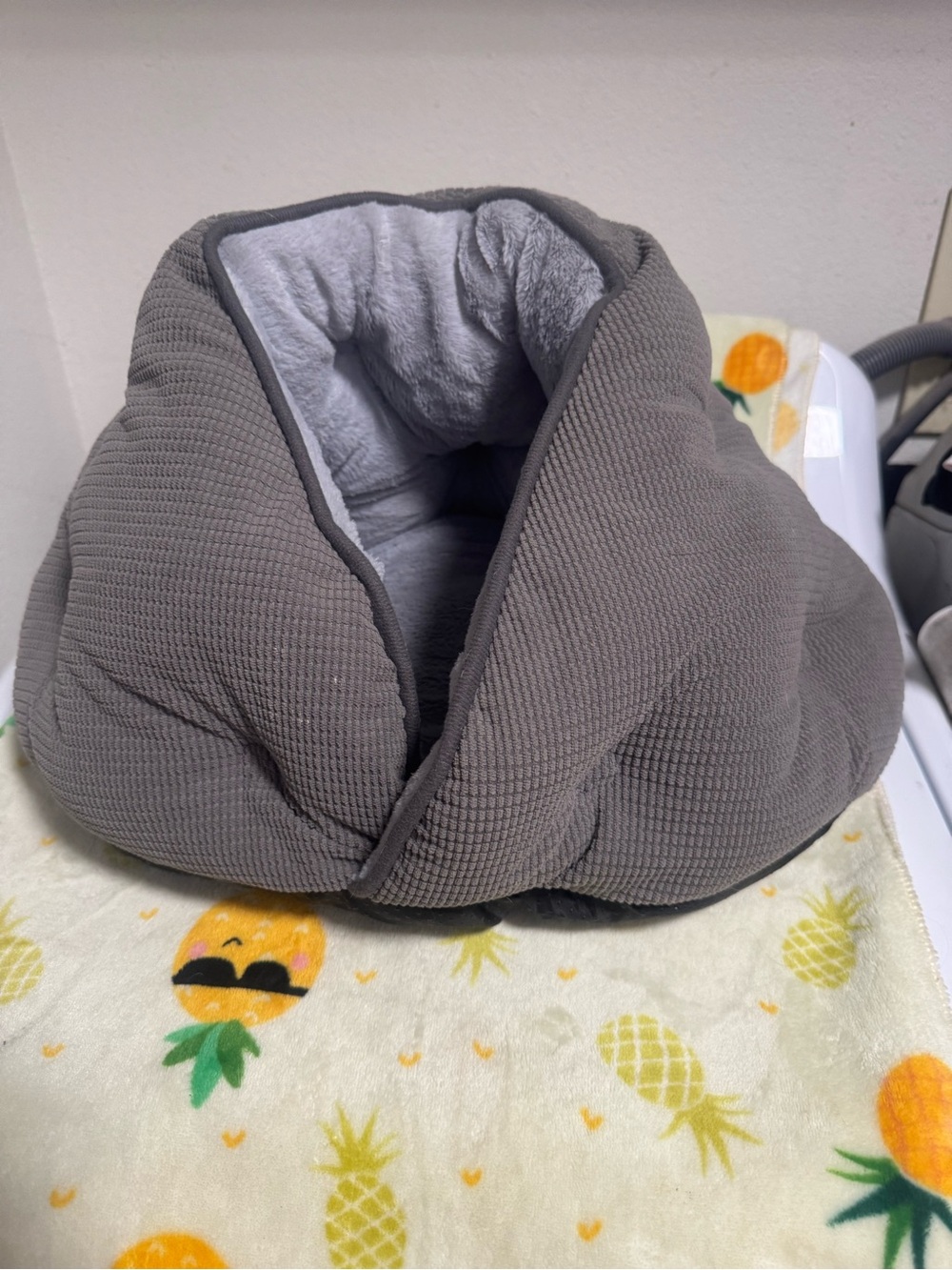 Cozy Gray Quilted Pet Bed Pod